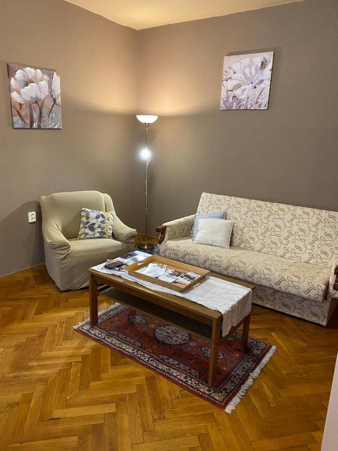Ferienwohnung Szell 3 Apartman Szombathely Exterior foto