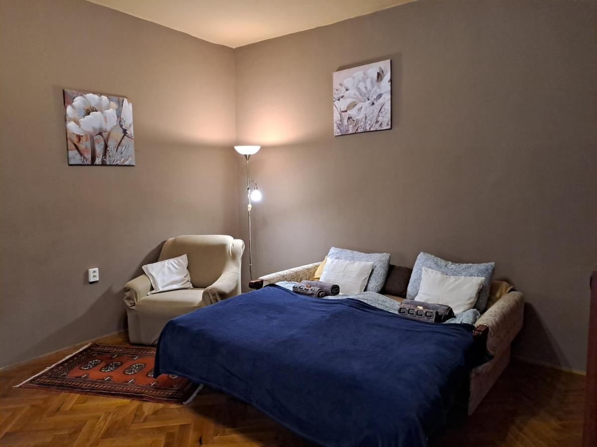 Ferienwohnung Szell 3 Apartman Szombathely Exterior foto