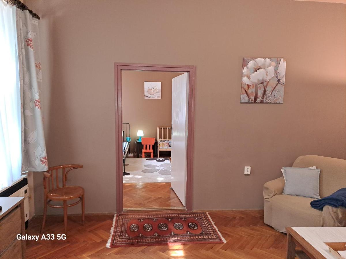 Ferienwohnung Szell 3 Apartman Szombathely Exterior foto
